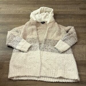 Absolutely Famous Womens Cardigan